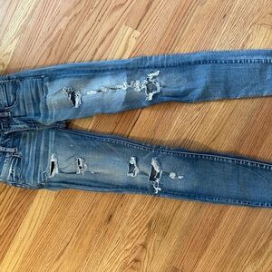 American Eagle Blue Jeans